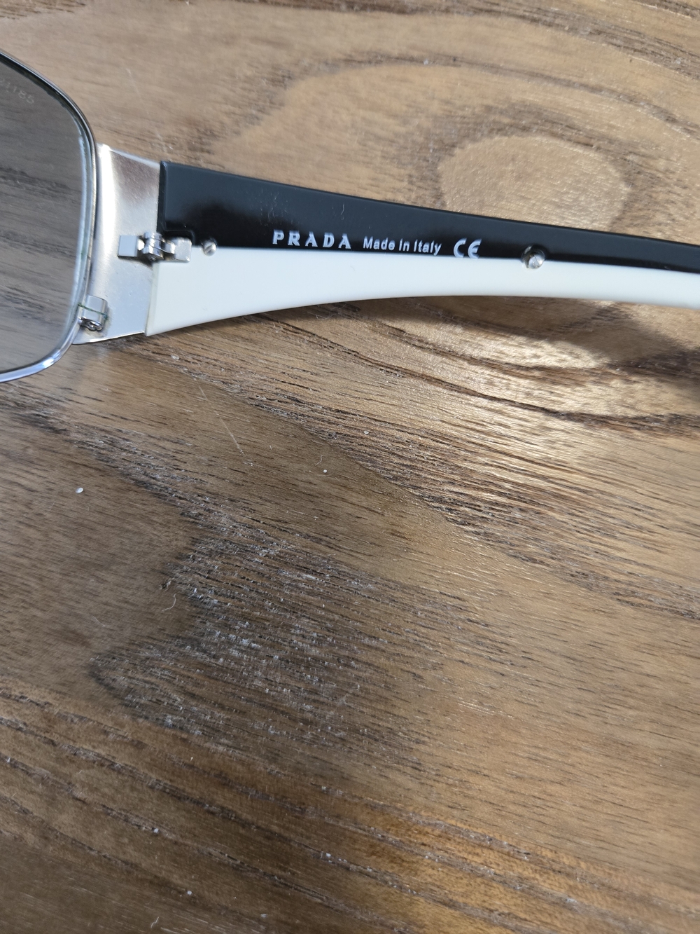 Prada Black and White Sunglasses Silver Metal Gradient - Picture 7 of 7